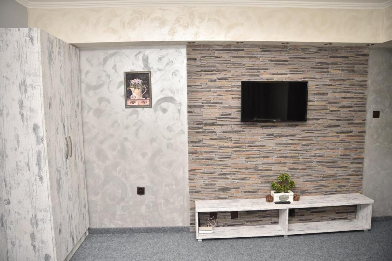 Studios Amigo Veliko Tŭrnovo Exterior foto