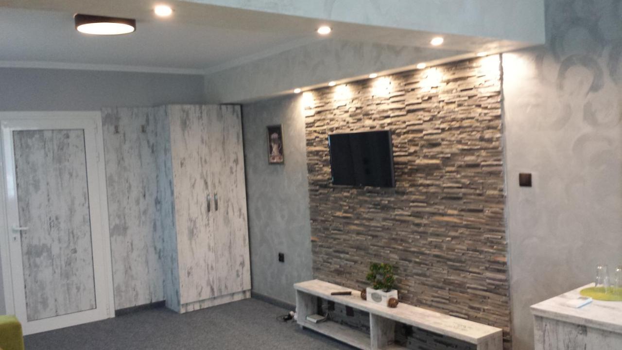 Studios Amigo Veliko Tŭrnovo Exterior foto